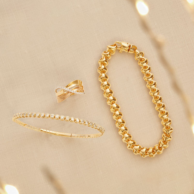 Everything Yellow Gold - Featuring Item: 11968005, 12243093, 11626967