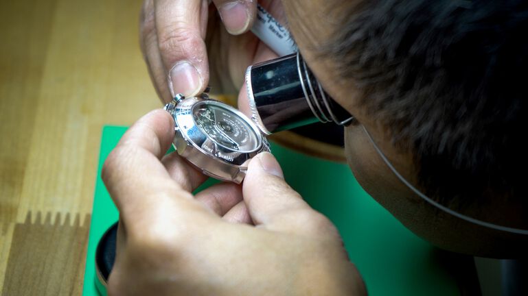 Why it Matters Where You Get Your Watch Serviced