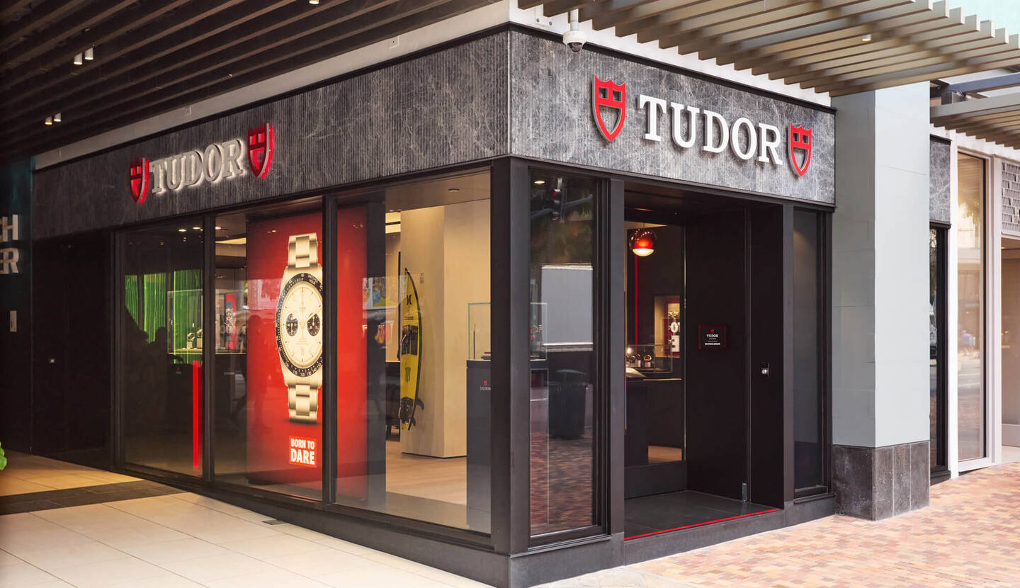 TUDOR Boutique Kalakaua