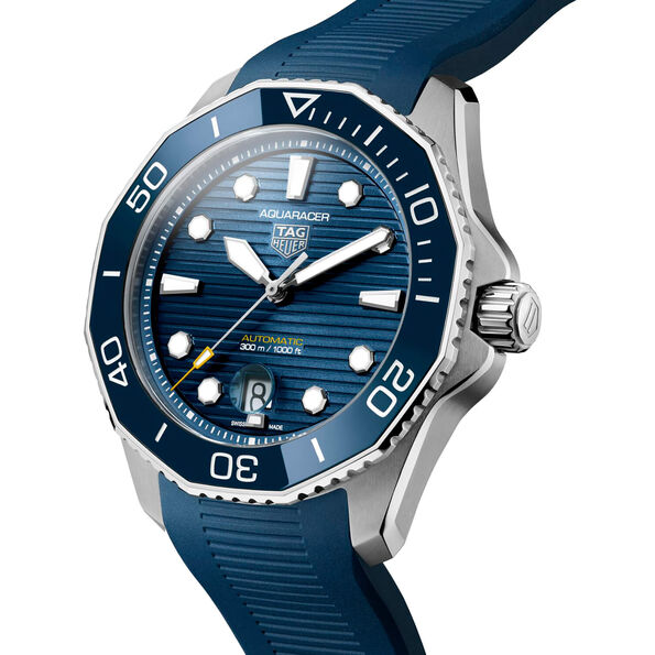 TAG Heuer Aquaracer Professional 300 Watch Blue Dial Blue Rubber Strap, 43mm