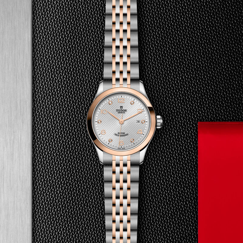 TUDOR 1926 Watch Rose Case Silver Dial Steel Bracelet, 28mm image number 2