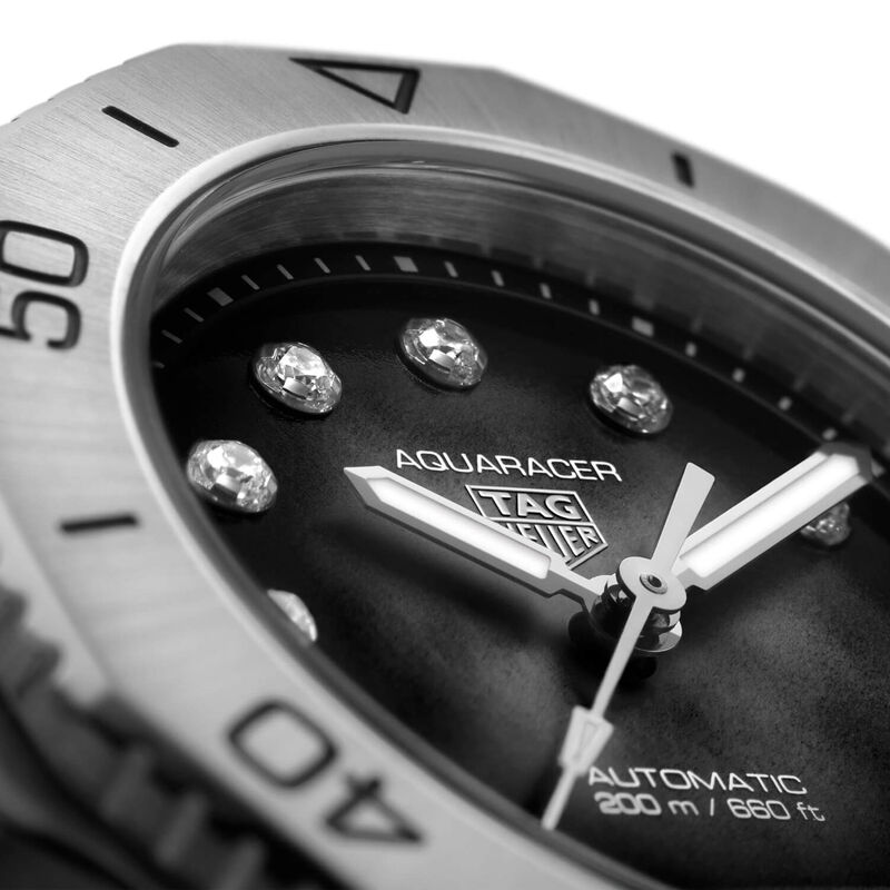 TAG Heuer Aquaracer Professional 200 Quartz Watch, 30mm image number 6