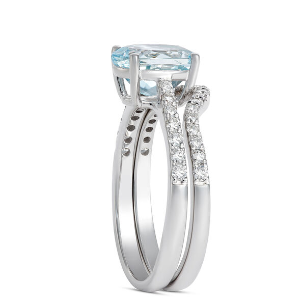 Oval Aquamarine and Diamond Ring, 14K White Gold