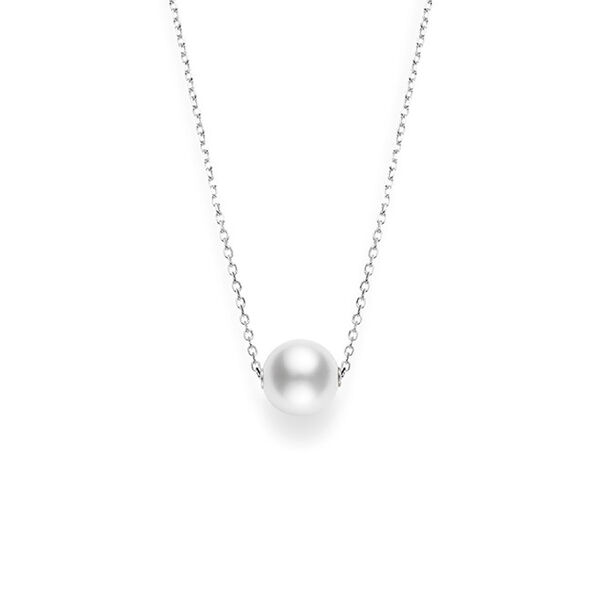 Mikimoto Cultured White South Sea Pearl Necklace 18K