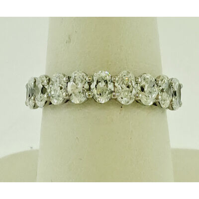 Oval Diamond Anniversary Band, 1 &frac34; Carat Total Weight, Platinum