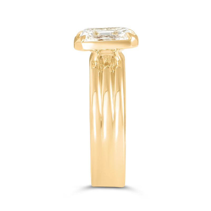 Bella Ponte Emerald Cut Solitaire Diamond Ring, 18K Yellow Gold image number 1