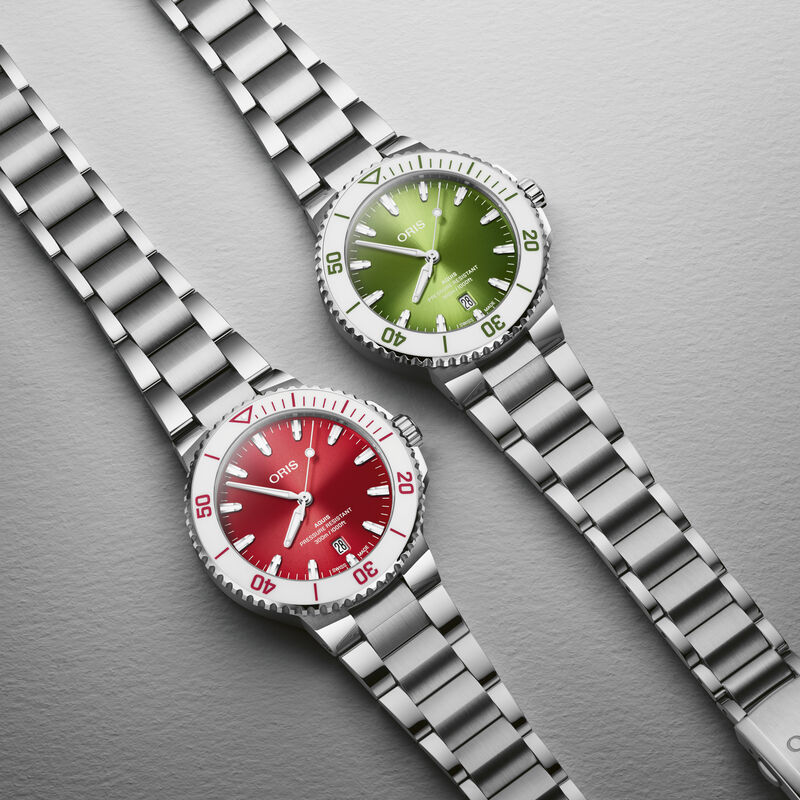 Oris Aquis Date Watch Red Dial, 41.50 mm image number 3