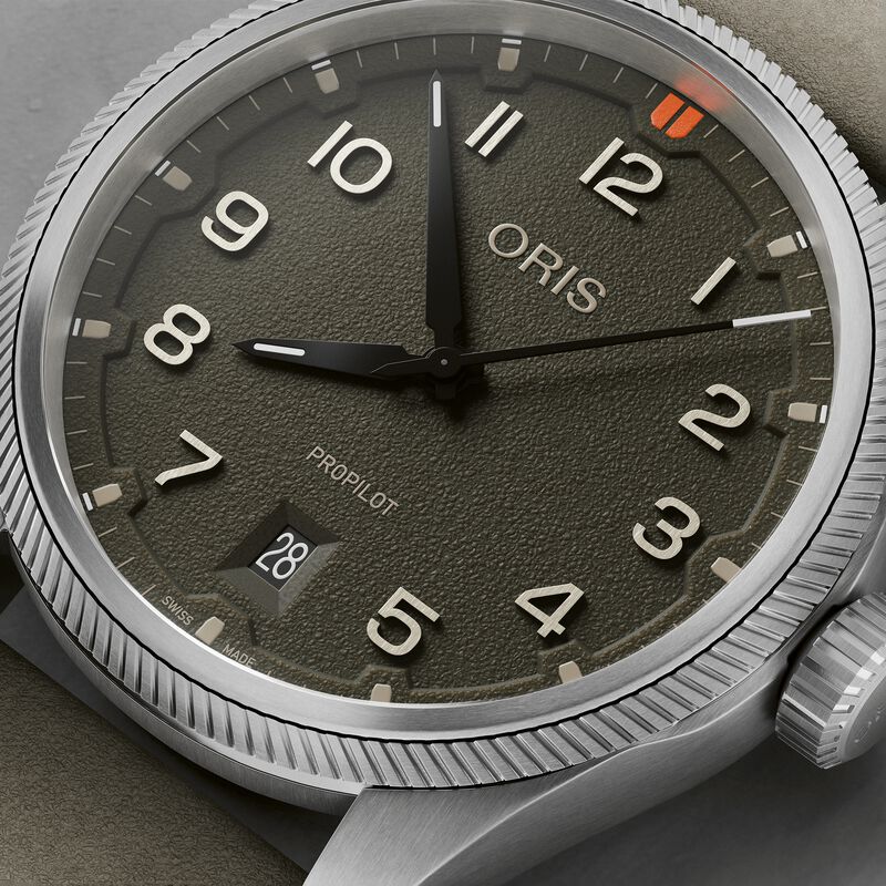 Oris ProPilot Date Green Dial Watch, 41mm image number 2