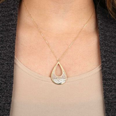Mother of Pearl Cutout Pendant 14K