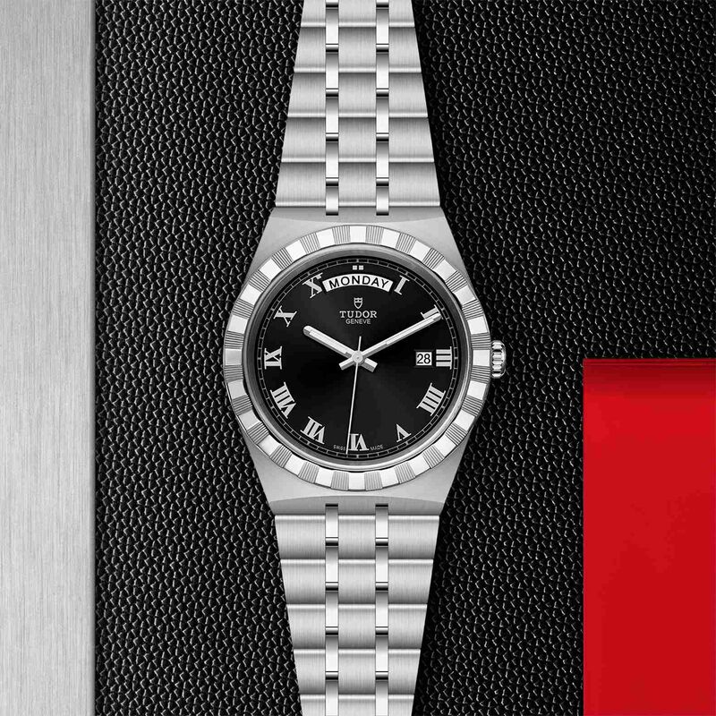 TUDOR Royal Watch Steel Case Black Dial Steel Bracelet, 41mm image number 3