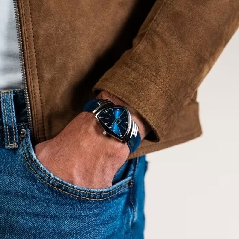 Hamilton Ventura Quartz Blue Dial Watch, 32.3mm x 50.3mm image number 3