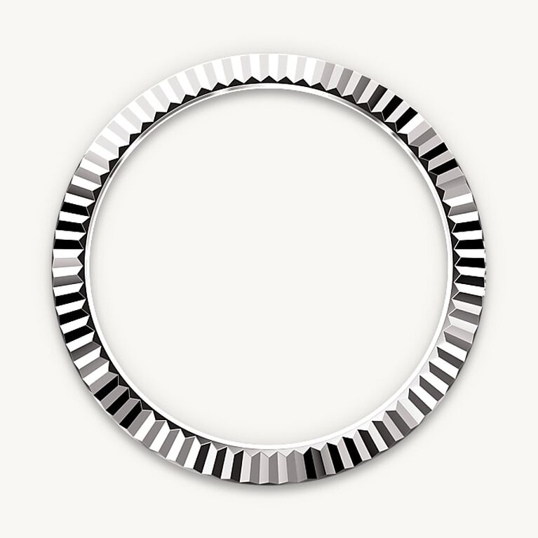 The Fluted Bezel