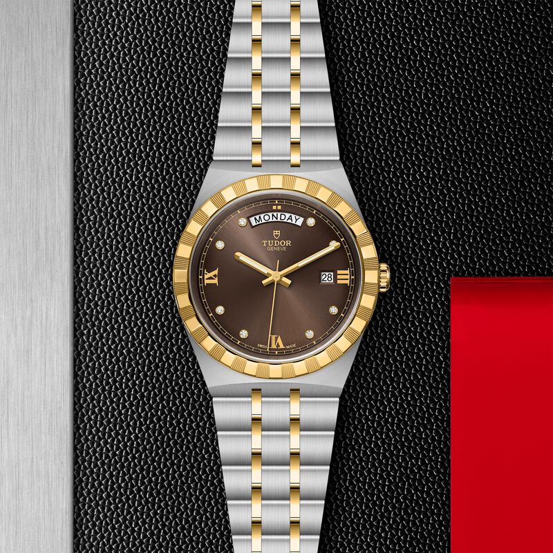 TUDOR Royal Watch Chocolate Brown with Diamond Set Dial, 41mm image number 2