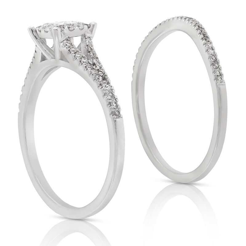 Princess Cut Halo Diamond Bridal Set 14K image number 2