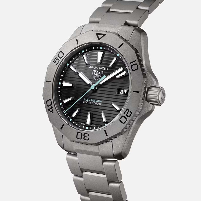 TAG Heuer Aquaracer Professional 200 Solargraph Watch Titanium Case Black Dial, 40mm image number 1