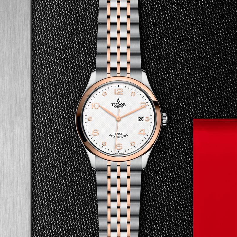 TUDOR 1926 Watch Steel Case White Dial Steel And Rose Gold Bracelet, 39mm image number 2