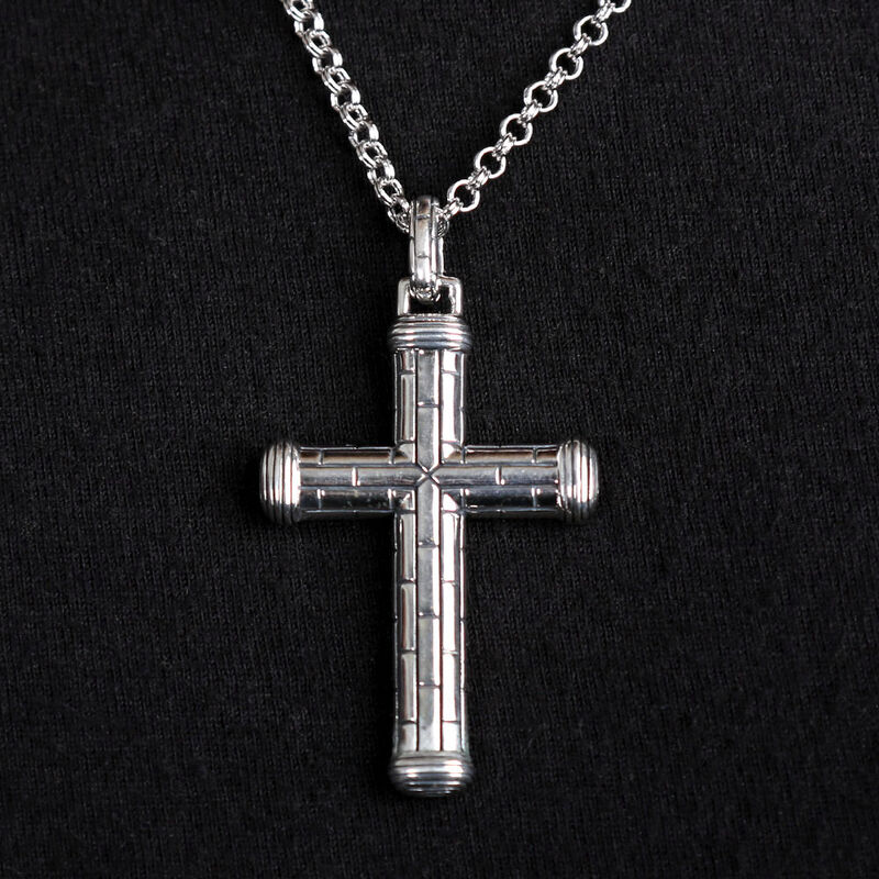 Men's Cross Necklace in Sterling Silver image number 3