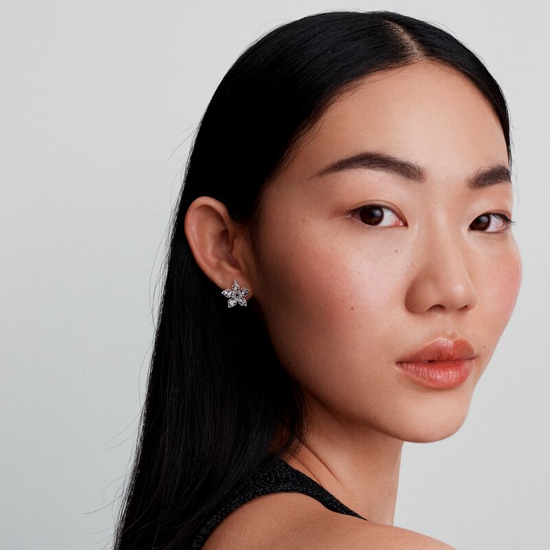 Pandora Stranger Things Demogorgon Stud Earrings image number 1