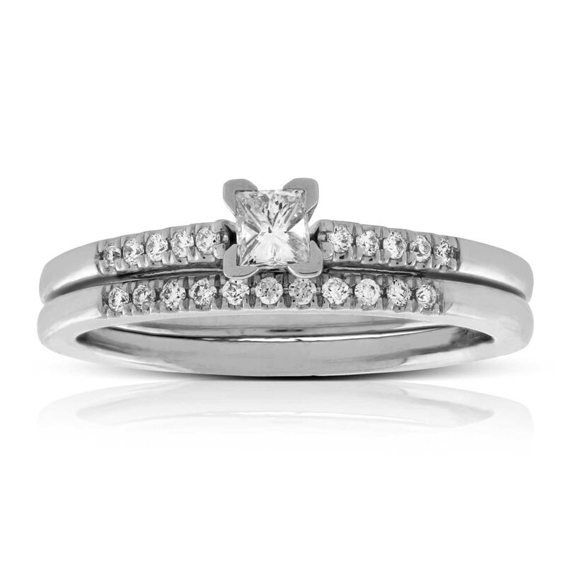 Princess Cut Diamond Bridal Set 14K image number 0
