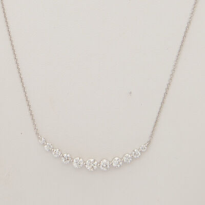 Round Diamond in Graduated Sizes Necklace, 14K White Gold