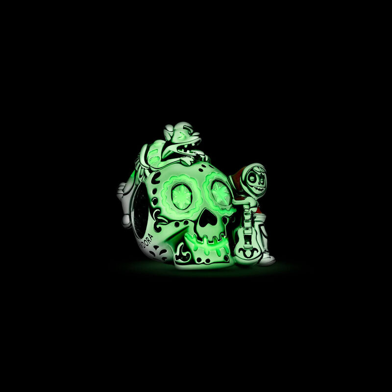 Pandora Disney Pixar Coco Miguel & Dance Skull Glow-in-the-dark Charm image number 3