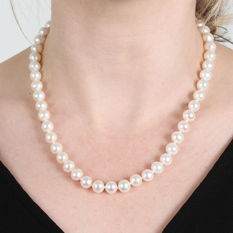 Cultured Freshwater 8mm Pearl Strand 14K, 18
