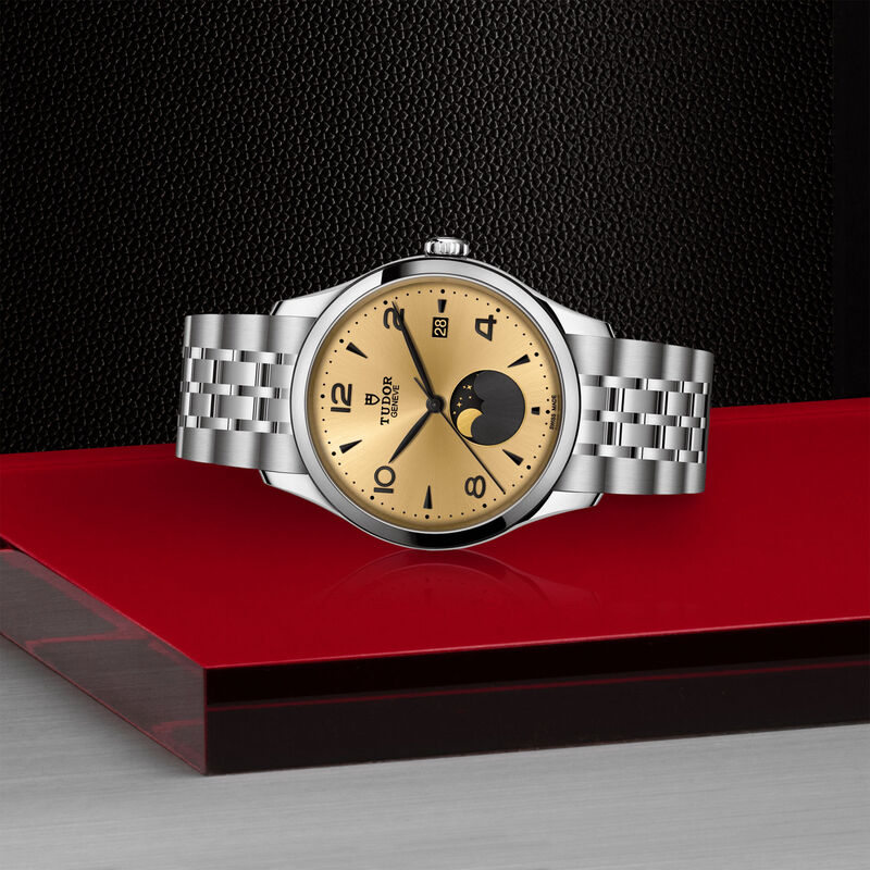 TUDOR 1926 Luna Champagne Dial Watch, 39mm image number 4