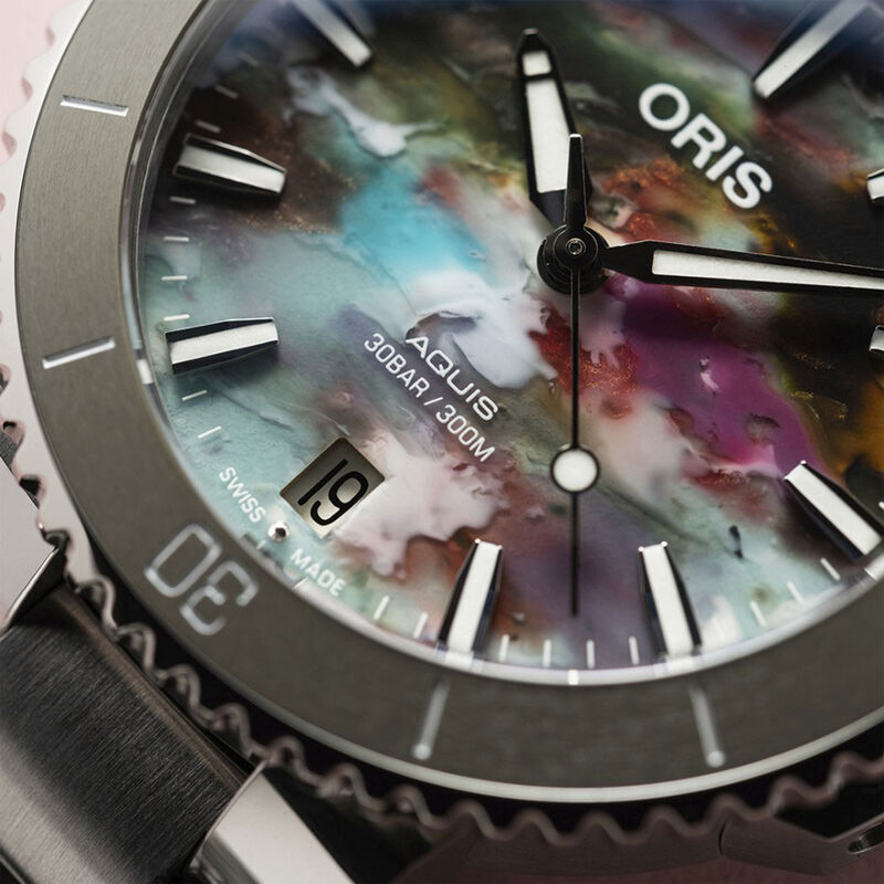 Oris Aquis Date Watch Steel Case Multicolor Dial, 36.5mm image number 3