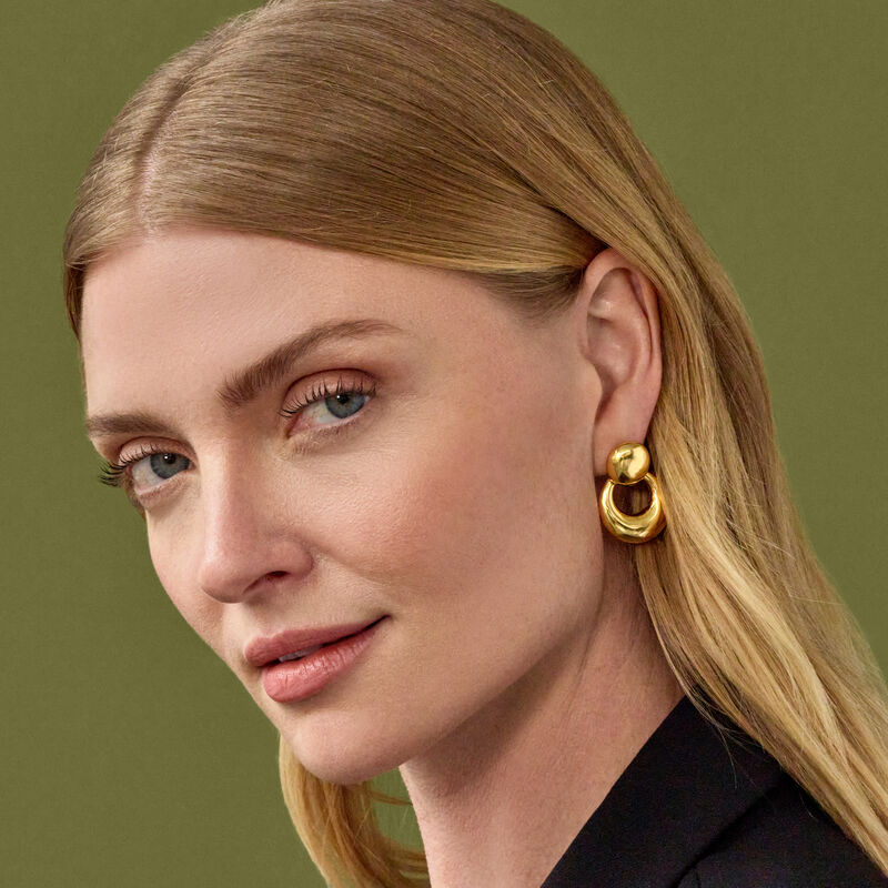Toscano Round Doorknocker Earrings, 14K Yellow Gold image number 2