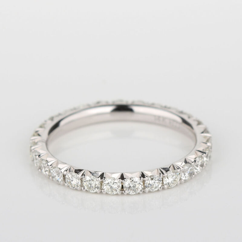 1 Carat Diamond Eternity Band Set in White Gold image number 2