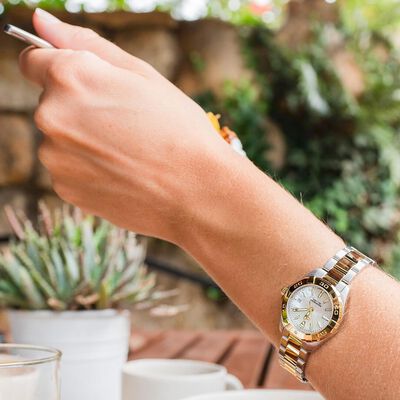 TAG Heuer Aquaracer Quartz Ladies Mother of Pearl Steel & Yellow Gold Plated Watch