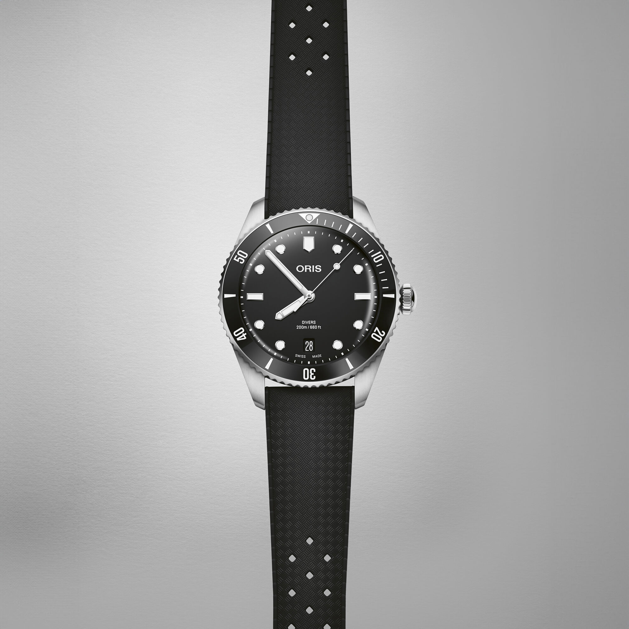 Oris Divers Date Black Dial, 39 mm