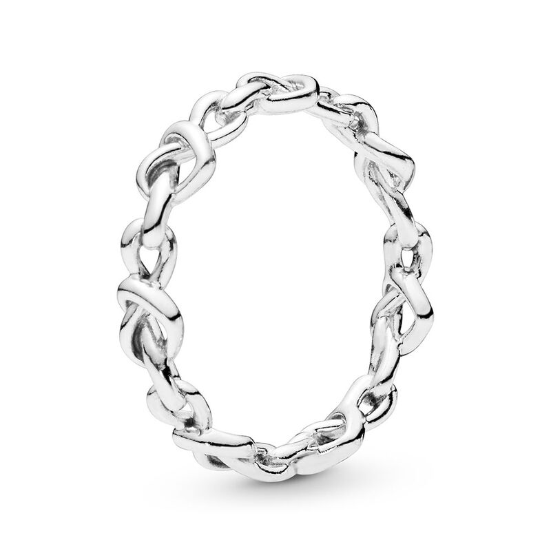 Pandora Knotted Hearts Band Ring image number 0