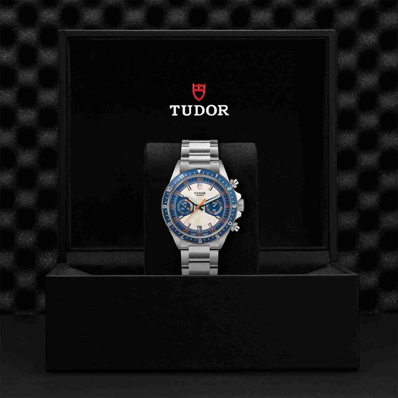 TUDOR Heritage Chrono Blue Watch Steel Case Opaline Dial, 42mm image number 2
