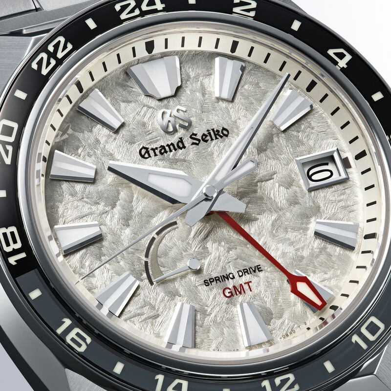 Grand Seiko Sport Collection Spring Drive GMT Tokyo Lion SBGE307 image number 2