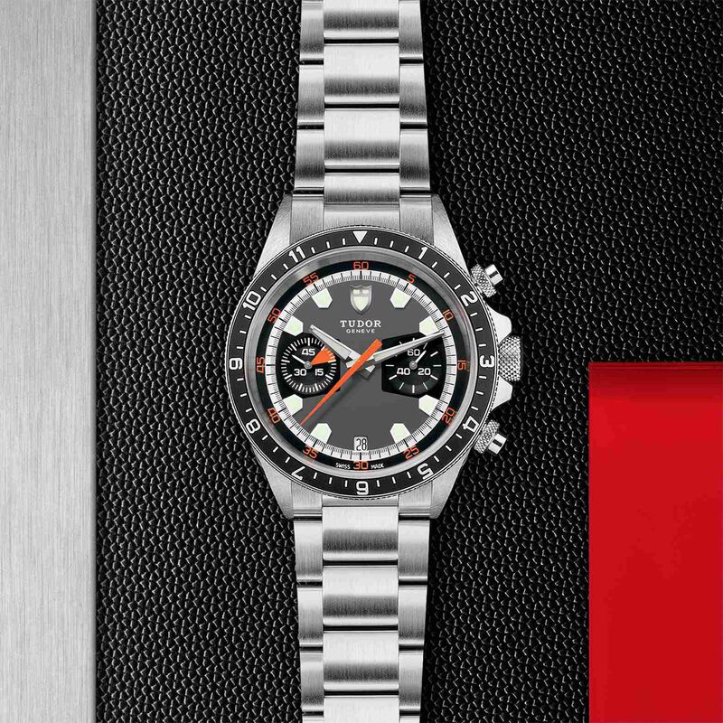TUDOR Heritage Chrono Watch Steel Case Grey Dial, 42mm image number 3