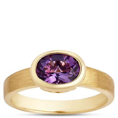 Oval Amethyst Ring in Bezel Setting, 14K Yellow Gold
