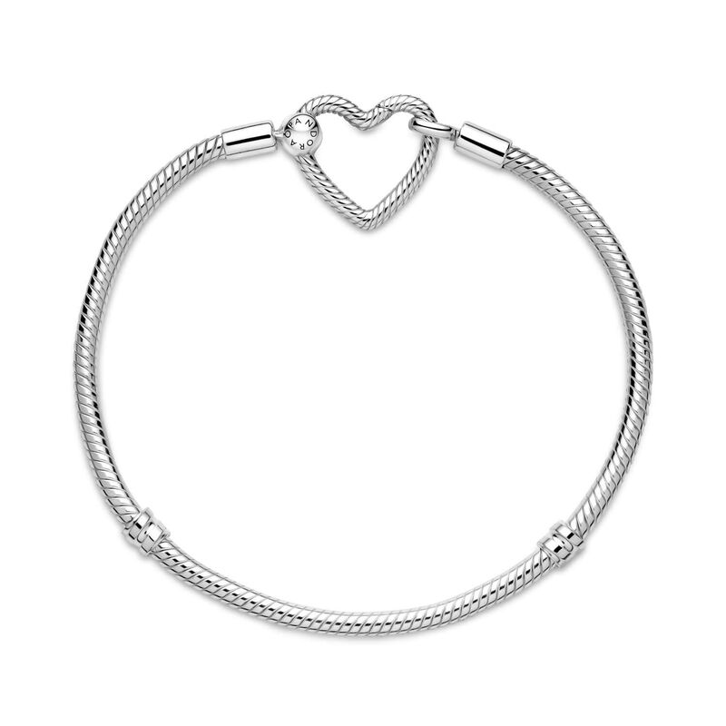 Pandora Moments Heart Closure Snake Chain Bracelet image number 2