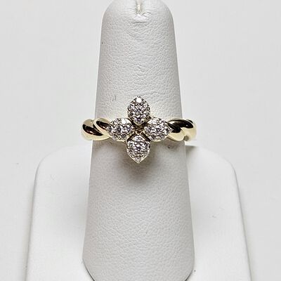 Roberto Coin 18k Yellow Gold Love in Verona Diamond Twist Ring