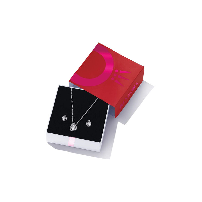 Pandora Sparkling Pear Halo Jewelry Gift Set image number 0