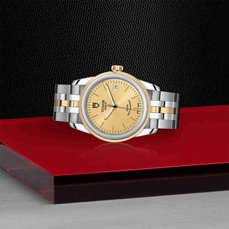 TUDOR Glamour Date Watch Champagne Dial Steel Strap, 36mm image number 3