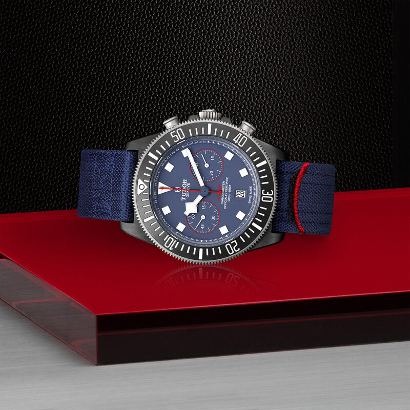 TUDOR Pelagos FXD Chrono Watch Blue Dial, 43mm image number 3