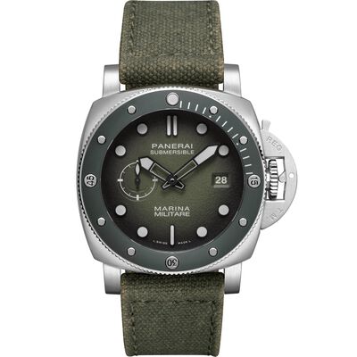 Panerai Submersible Marina Militare Green Dial Watch, 44mm