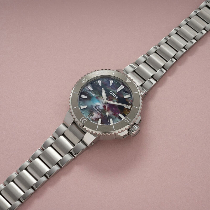 Oris Aquis Date Watch Steel Case Multicolor Dial, 36.5mm image number 1
