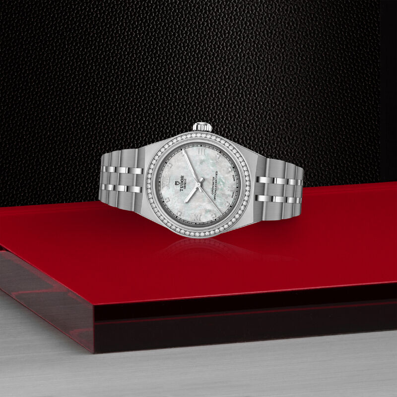 TUDOR Royal White Dial Watch, 30mm image number 3