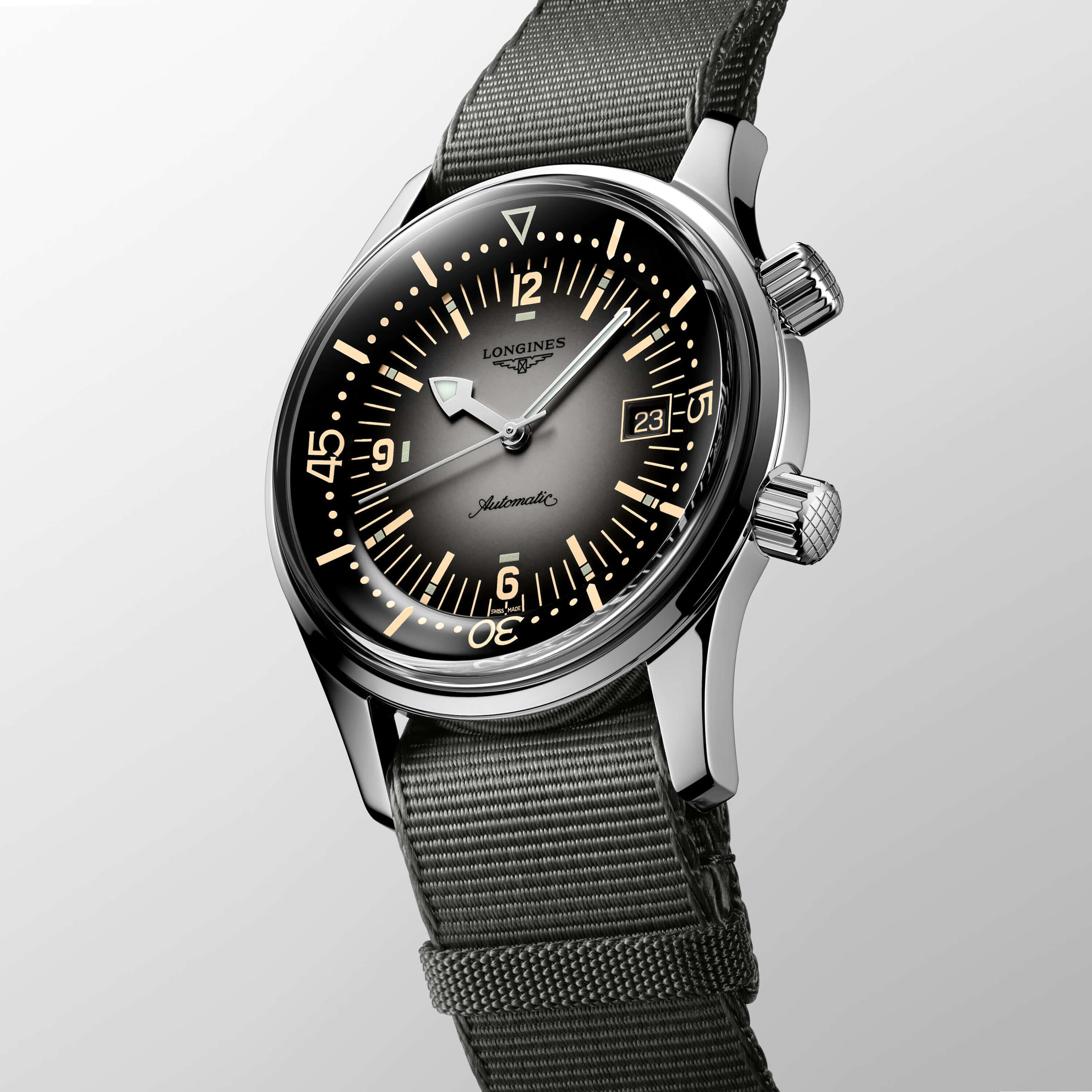 LONGINES Legend Diver Watch 42mm デイト有 Longines Legend Diver Automatic watch 42mm, Black lacquered