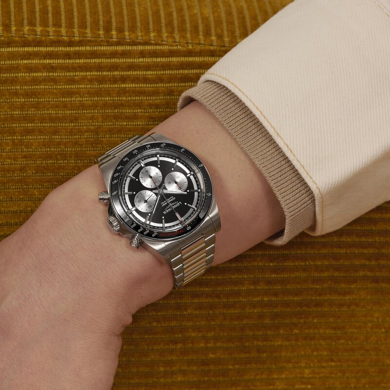 Longines Conquest Chronograph Black Dial Watch, 42mm image number 6