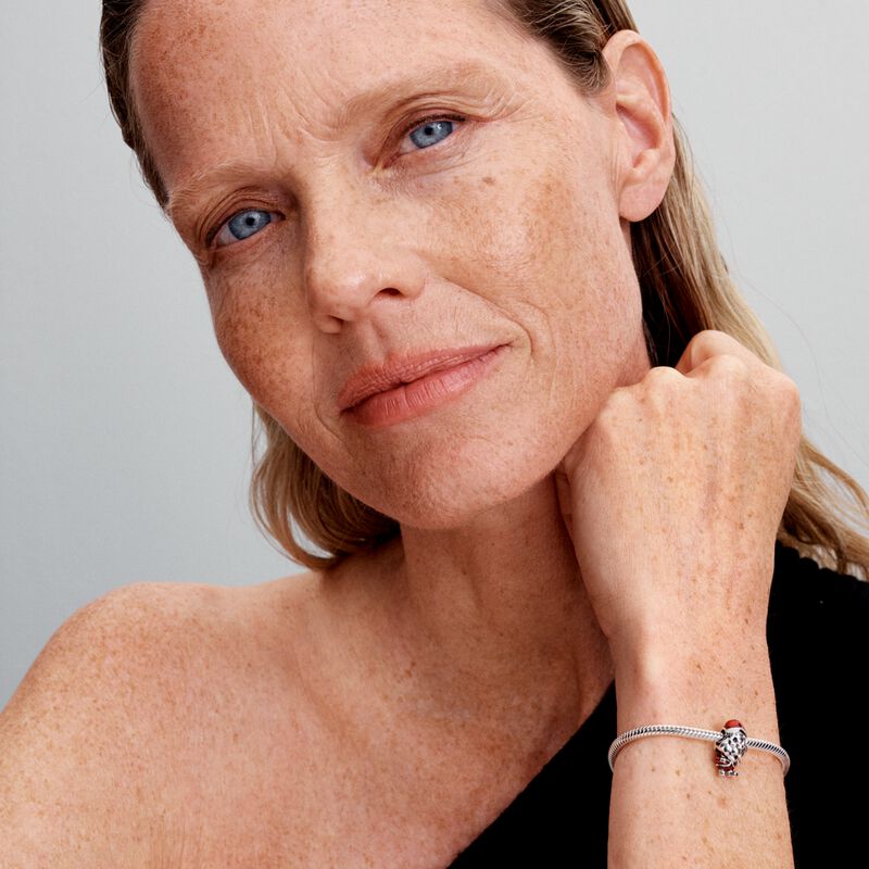 Pandora Playful Santa Charm image number 3