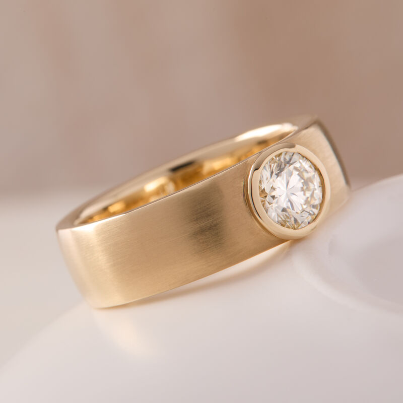 Bella Ponte Gents Diamond Band, 14K Yellow Gold Size 10 image number 2