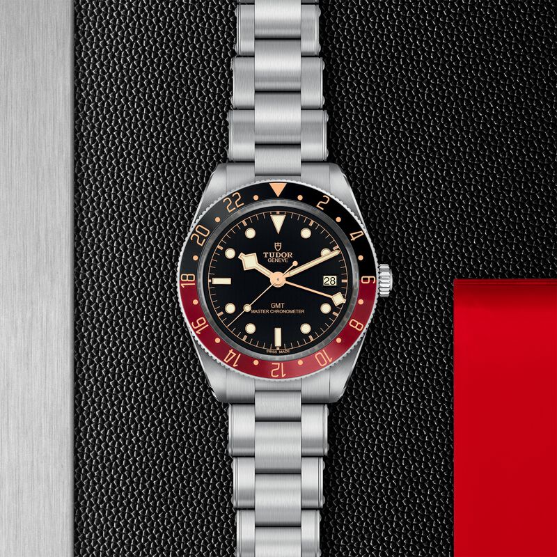 TUDOR Black Bay 58 GMT Black and Burgundy Dial Stainless Steel Watch, 39mm image number 2